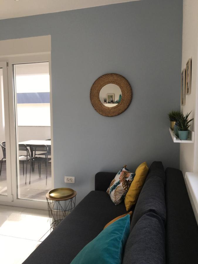 Apartment Ivetka Banjol Εξωτερικό φωτογραφία